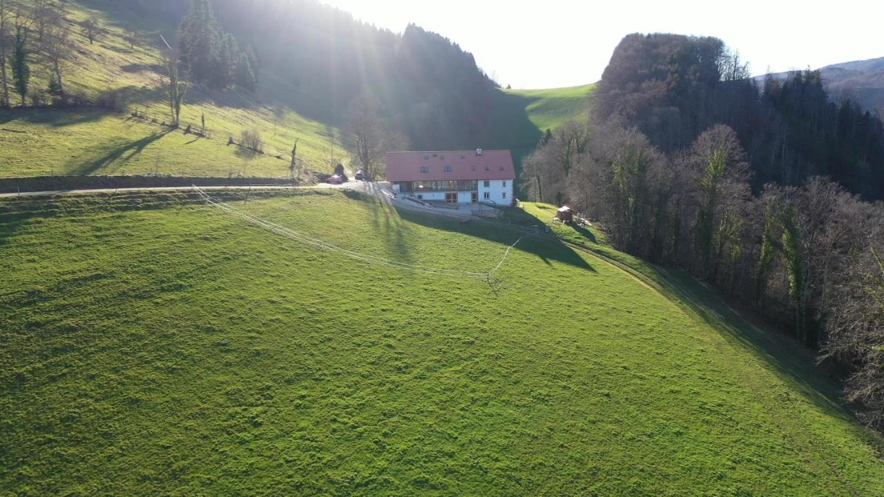 La Joux Chaupe Saint-Ursanne Exterior foto